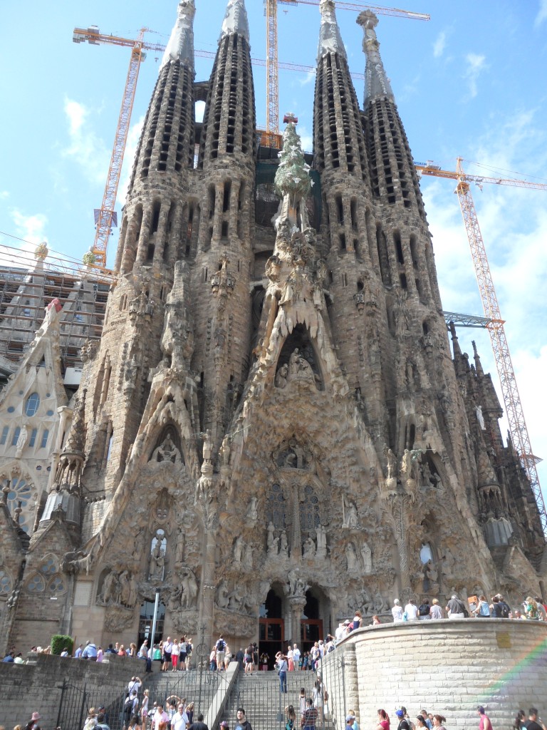 LSF La Sagrada Familia'nin bir insan tarafindan insa edildigine inanmak zor...